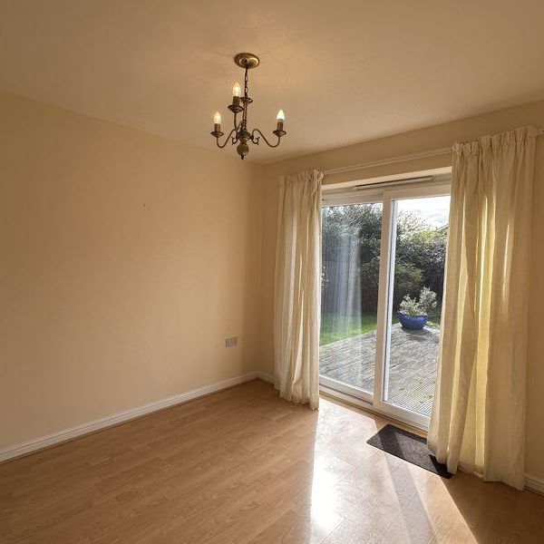4 bedroom detached house to rent - Photo 1