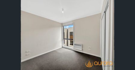 BRIGHT, MODERN & STYLISH TOWNHOUSE - Photo 5