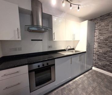 6 Royal Court, Hindley, , UK - Photo 4
