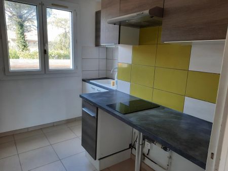 Location Appartement 3 pièces 52m² VALENCE 26000 - Photo 2
