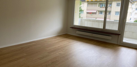 Lichtdurchflutete, gemütliche 2-Zimmerwohnung mit Balkon - Photo 2
