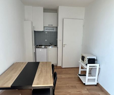 LOCATION : appartement F1 (25 m²) à SAUSSET LES PINS COTE BLEUE - Photo 2