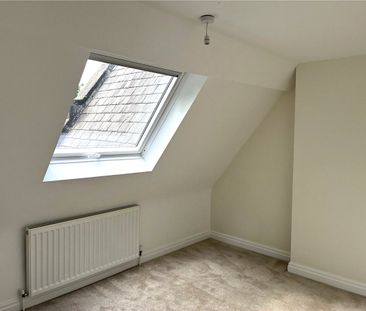 Available now, The Old School House is a delightful two bedroomed, ... - Photo 6