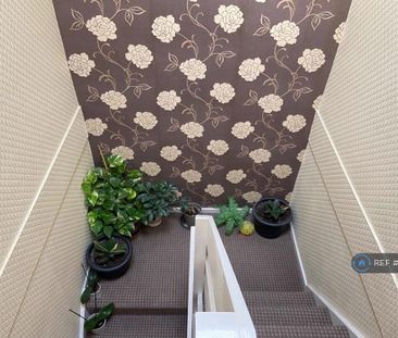 3 bedroom terraced house to rent - Photo 6