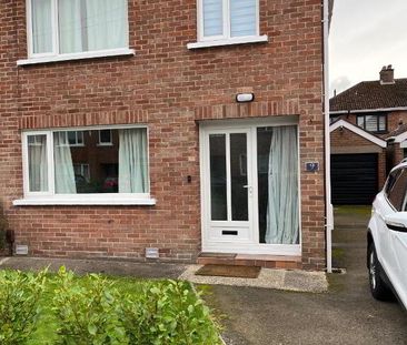 9 Prince Edward Gardens, Stranmillis, Belfast, BT9 5GD - Photo 3