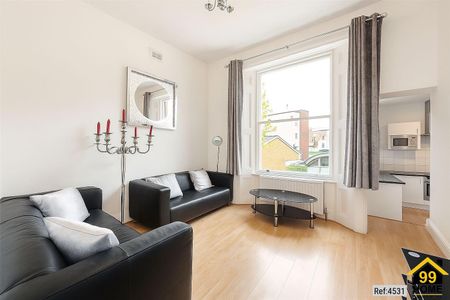 2 bed Flat in Ladbroke Cr , Notting Hill, W11 1PS - Photo 4