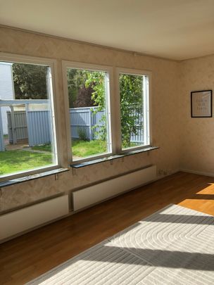 Stora Kronogårdsgatan, Hisings Backa - Photo 1