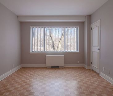 4555 Bonavista Avenue - Photo 2