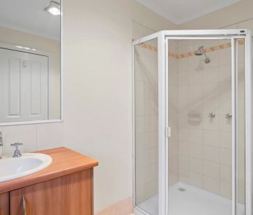 Low Maintenance Family Home in Quiet Estate - Photo 1