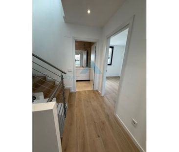 4 bedroom luxury Semidetached House in Valdebebas - Valdefuentes, M... - Photo 3