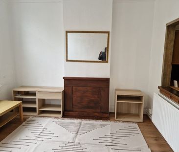 2 Bed Flat, Coldharbour Lane, SW9 - Photo 5