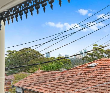 Character Filled Terrace Home In North Randwick Pocket - Photo 3