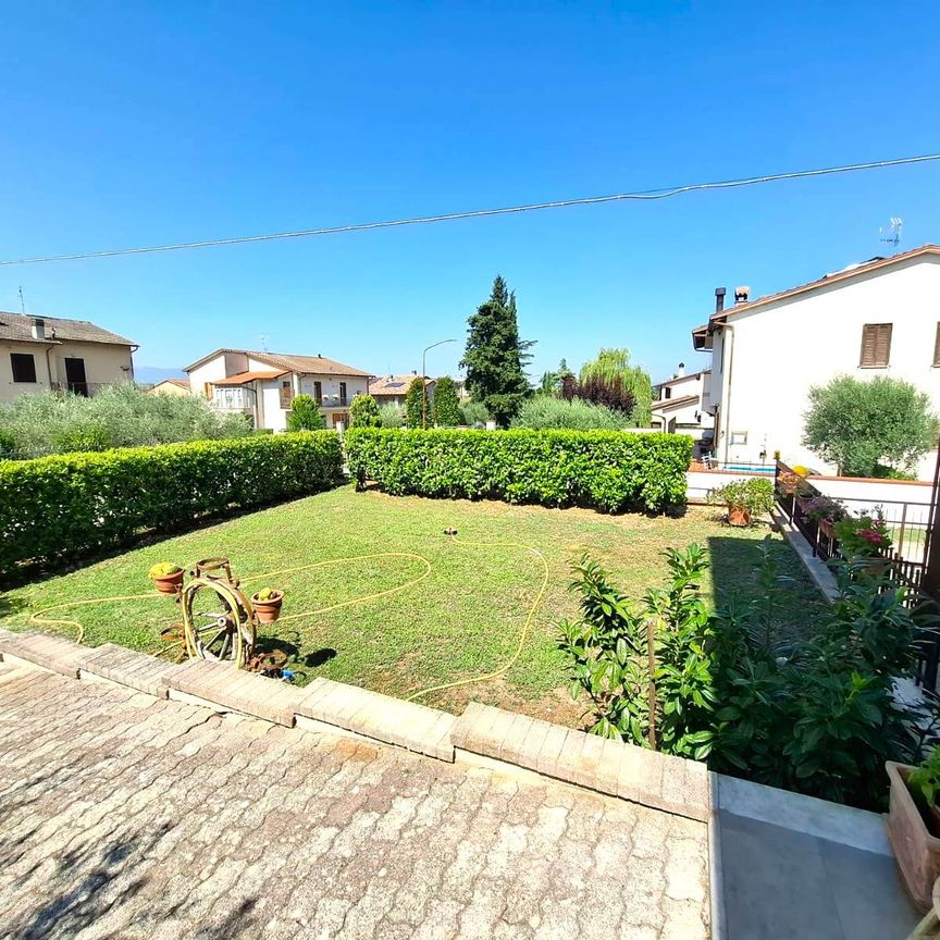 Bilocale con Giardino - Photo 1
