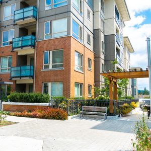 Hawthorne at Timber Court - Photo 2