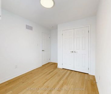 34 AVANI AVENUE - Photo 3