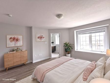 For Lease - 398 Threshing Mill Boulevard, Oakville, Ontario - Photo 5
