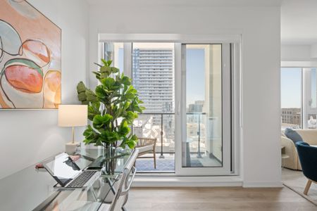 For Lease - 101 Roehampton Avenue Unit# 1513, Toronto, Ontario - Photo 2
