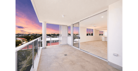 Brand New Luxury Waterfront Living - Photo 2