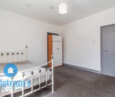 1 bed Apartment for Rent - Photo 2