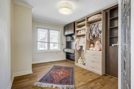 For Lease - 9 Northwood Drive, Toronto, Ontario - Photo 2