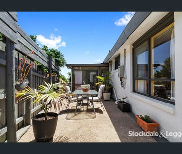 4 Bedroom Home + study - Photo 1