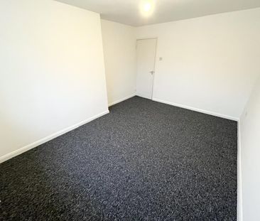 4 bedroom detached house to rent - Photo 5