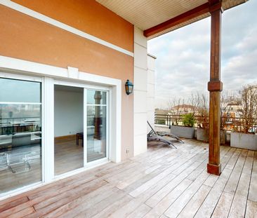 Location appartement 5 pièces, 113.00m², Villeneuve-la-Garenne - Photo 2