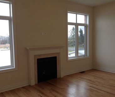 For Lease - 64 Cayton Crescent, Bradford West Gwillimbury, Ontario - Photo 1