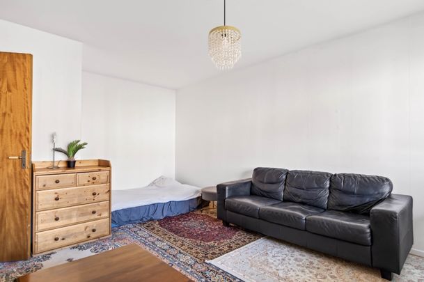 Hälleforsnäs - 1rok - tillsv - 4.650kr/mån - Foto 1