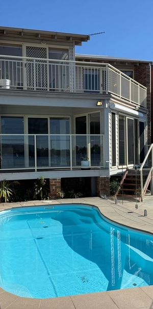 45 Kurrawa Avenue, Point Clare, NSW 2250 - Photo 2
