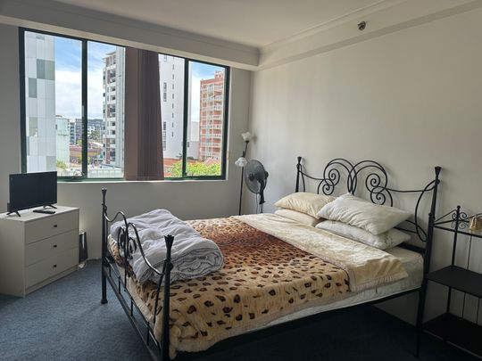 Hurstville - Photo 1