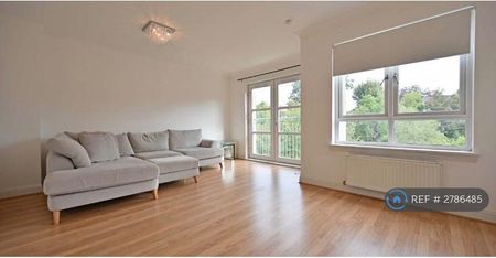 2 bedroom flat to rent - Photo 2