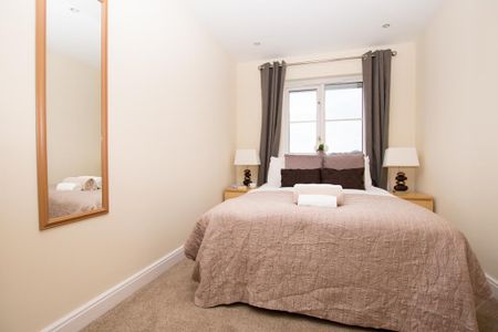 2 bedroom flat to rent - Photo 4
