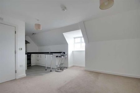 Coast Apartments, Wordsworth Road, Worthing, BN11 - Photo 4