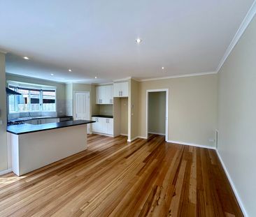 Newly refreshed & ready to go! - Photo 6
