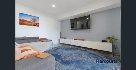 Modern Comfort Meets Effortless Living in Treeby - Photo 5