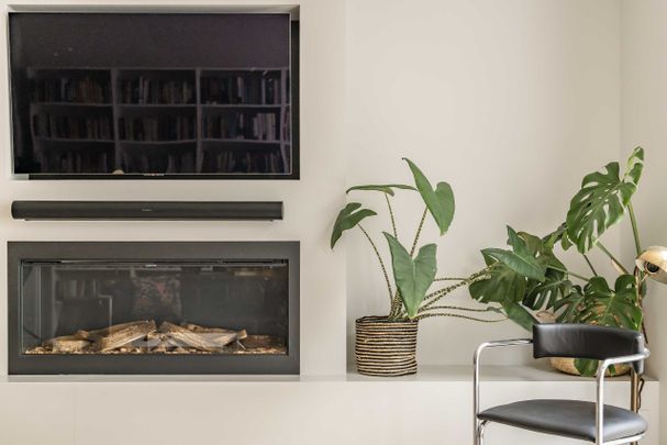 Prince Of Wales Road, Haverstock, NW5, London - Photo 1