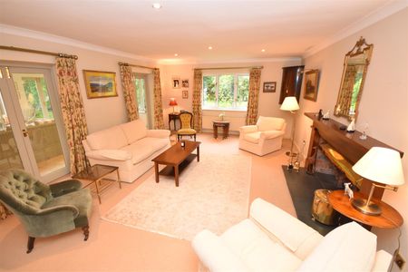 Puddington Lane, Burton - Photo 3