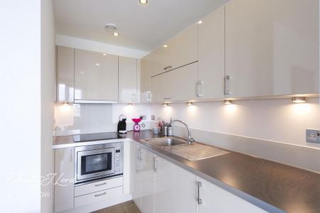 Studio to rent - Photo 5