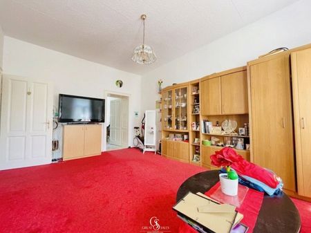 Große & preisgünstige 4-Zimmer-Mietwohnung mit Gartennutzung, im Zentrum von Mürzzuschlag! - Photo 4