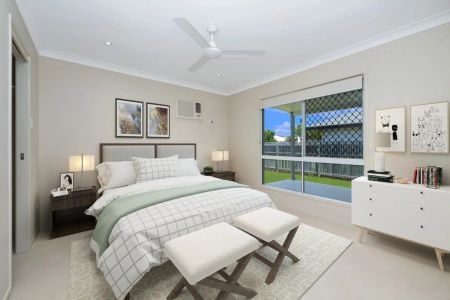 17 Mount Jagged Street, Deeragun. - Photo 4