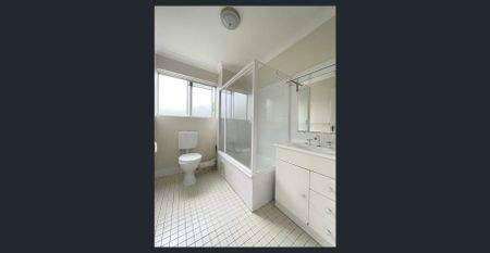 Cozy unit in the heart of Balmoral! - Photo 5