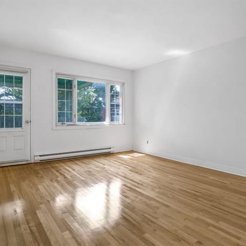 Spacieux et lumineux 5 1/2 - Photo 1