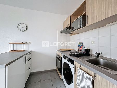 Apartment - Photo 2