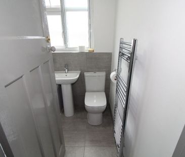 Marsh Lane, PRESTON PR1 8RT - Photo 2