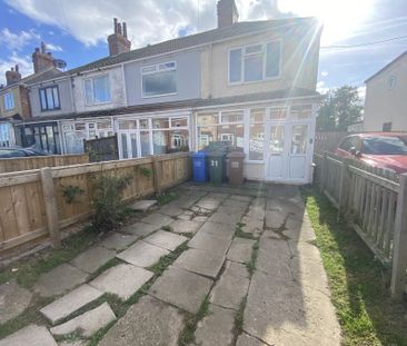 Waxholme Road, Withernsea - Photo 1