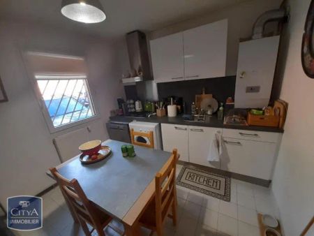 Appartement à louer 3 pièces 62.8m² - Photo 2