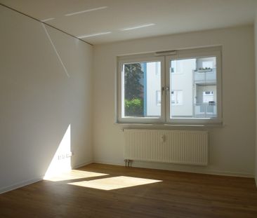 ***Exklusive Dreizimmerwohnung mit herrlichem Weitblick*** - 21502 ... - Foto 1