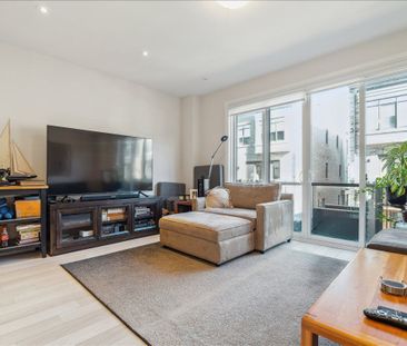 For Lease - 84 Salterton Circle, Vaughan, Ontario - Photo 5