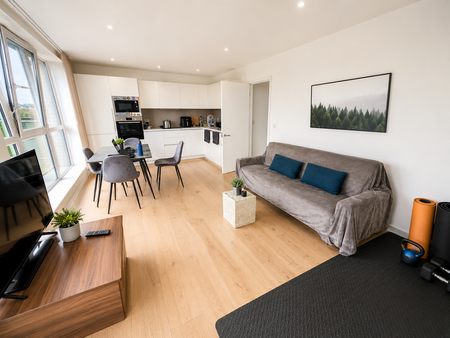 2 bedroom apartment to rent - Photo 2